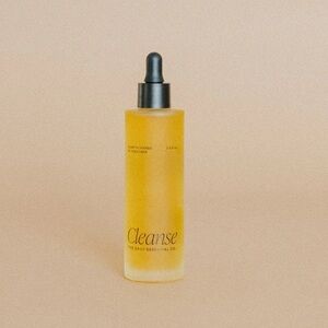 Cleanse // Facial Oil Cleanser Daily Essentials